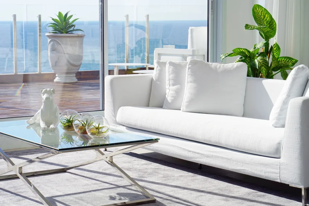 bigstock-Interior-Of-The-Living-Room-Of-251932879